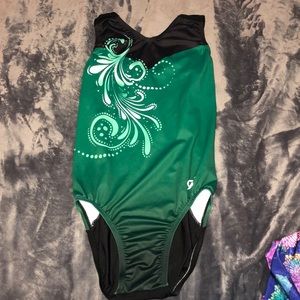 Gymnastics leotard